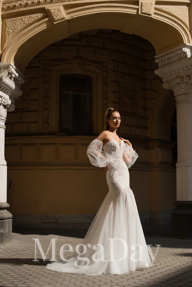 Lavinia(4) 