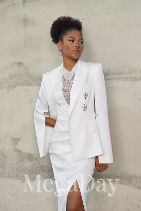 Carol_with_blazer(3) 